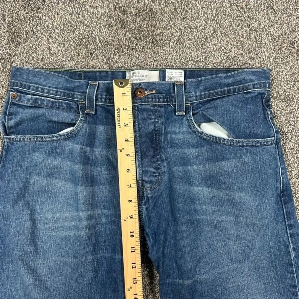 Levis Silvertab Mens 34x34 True Straight Medium Wash Blue Denim Jeans Fits 36x27